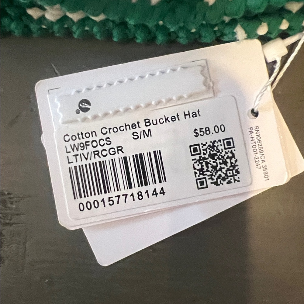 Lululemon cotton, crochet bucket hat - Picture 3 of 4